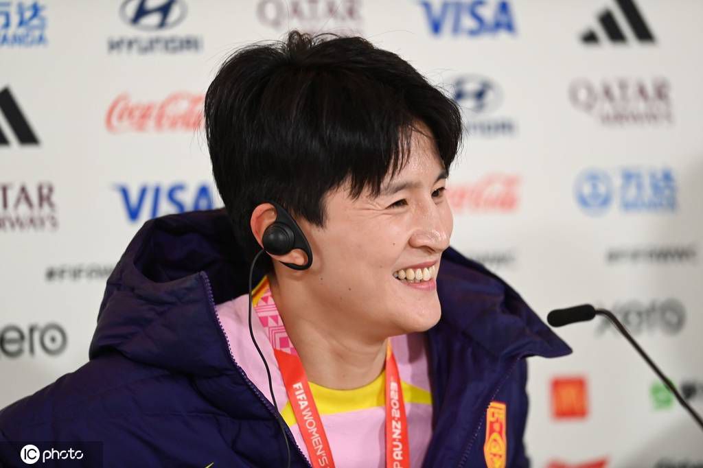 由香港金像奖导演陈果执导，张晋、UFC世界拳王;蜘蛛人安达臣施华、郑嘉颖、刘心悠、邓丽欣领衔主演